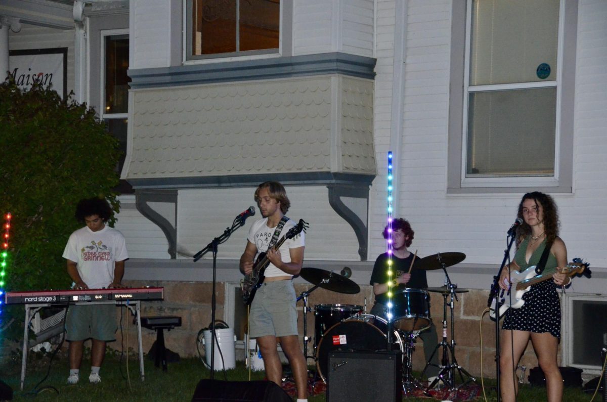 GWARC, French House, Freesound and the Concerts Committee teamed up for a night of music and mocktails!